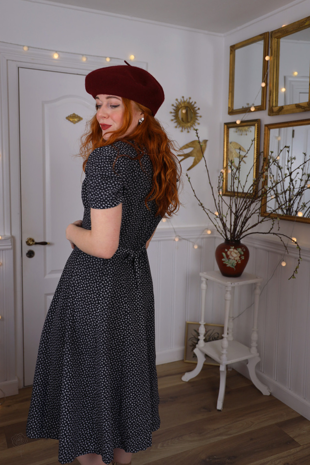 Black White Floral 90's Vintage Dress | S