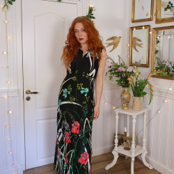 Black Floral Graphical 70's Maxi | L
