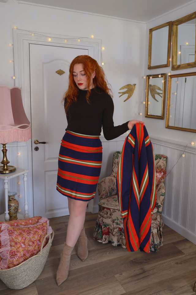 Elegant Striped Danish Design Vintage Set | XS