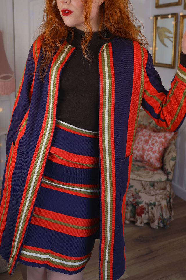 Elegant Striped Danish Design Vintage Set | XS