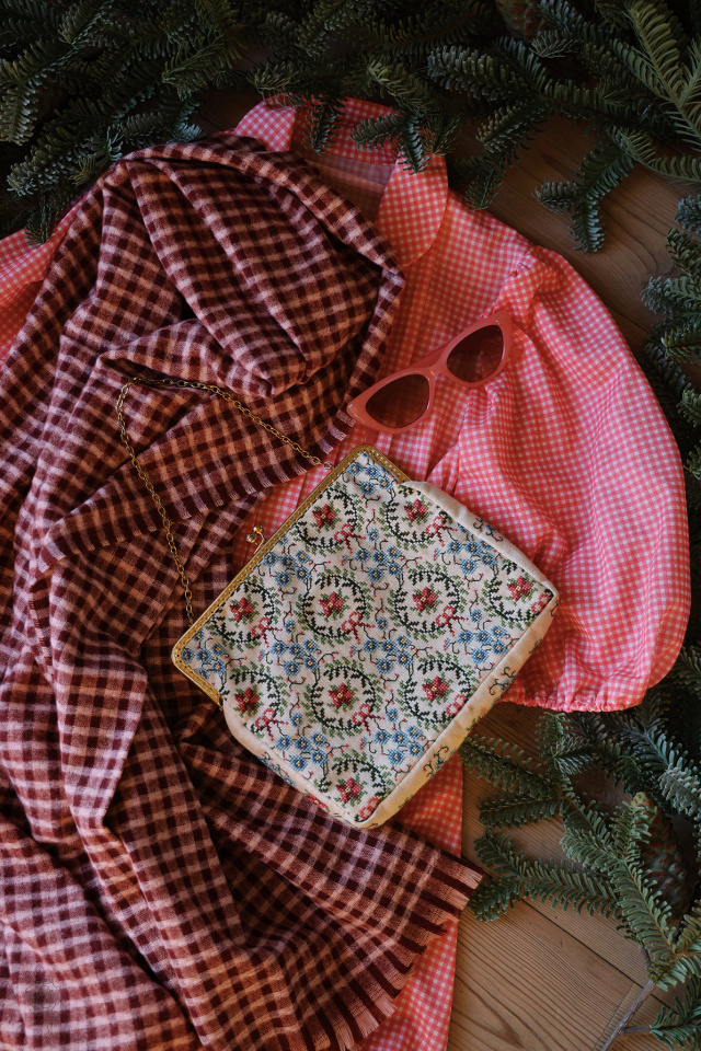 Pink Cateyes Sunglasses