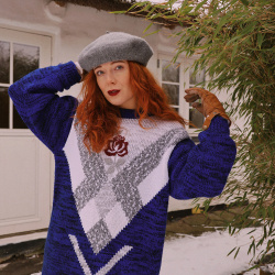 Blue 80's Burgundy Rose Sweater | L