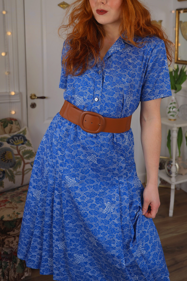 Blue Abstract Clouds Vintage Dress | L