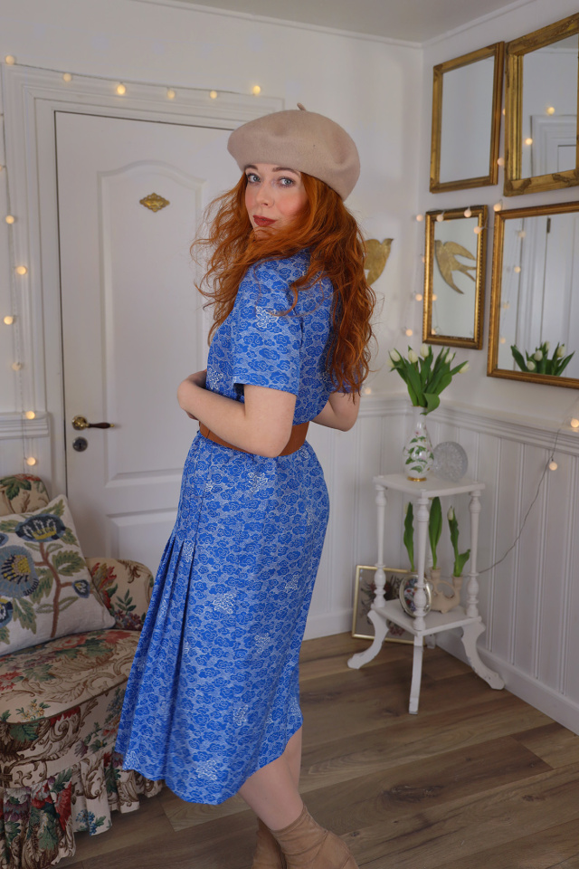 Blue Abstract Clouds Vintage Dress | L