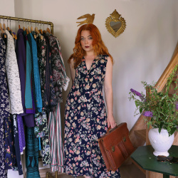 Dark Blue Light Floral 90's Vintage Dress | M