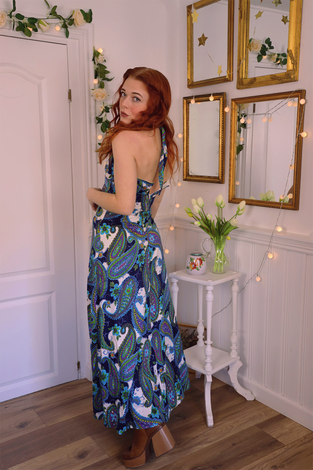 Funky Blue Paisley Vintage Maxi | XS