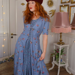 Romantic Blue Floral Vintage Dress | S