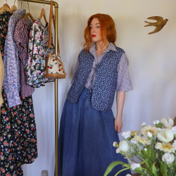 Blue &amp; White Striped Vintage Top | L