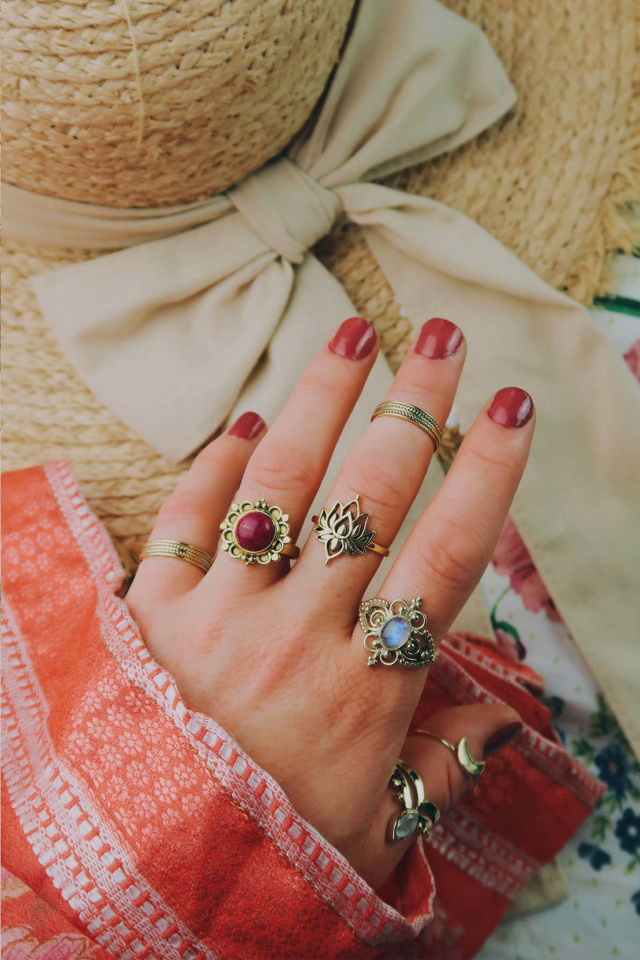 Dreamy Lotus Brass Ring 