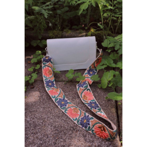 Boho Bagstrap Lilly Of The Nile 