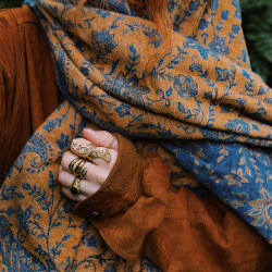 Breezy Scarf &amp; Blanket 