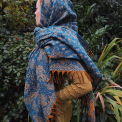 Breezy Scarf &amp; Blanket 