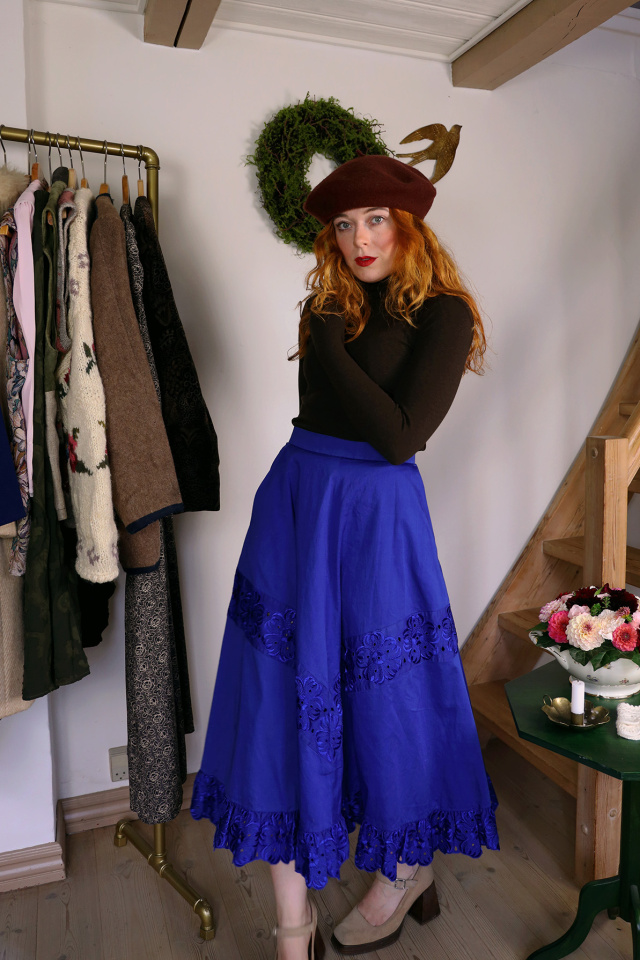 Bold Blue Cotton Vintage Skirt | S