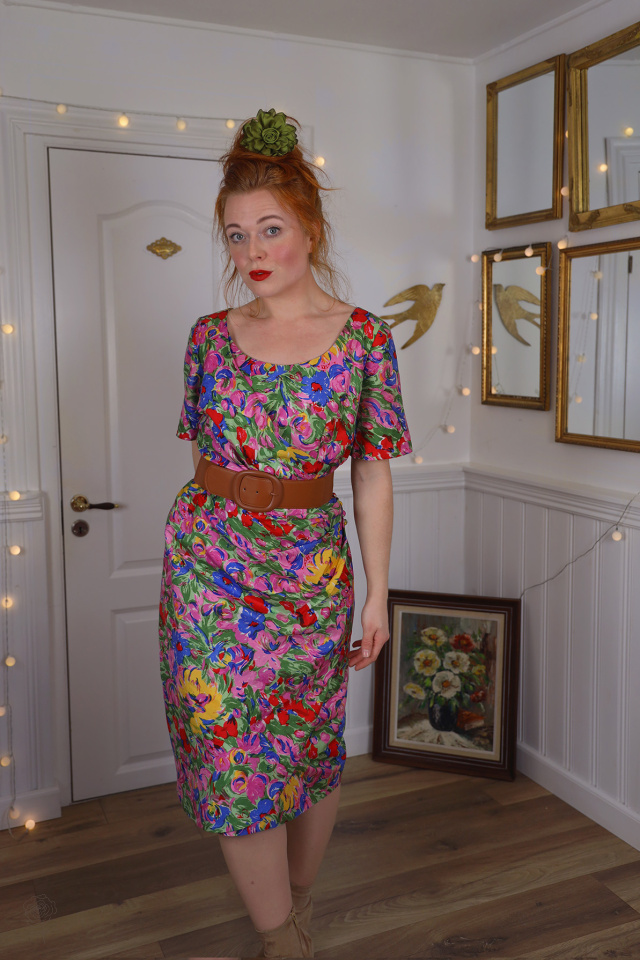 Bright Floral Spring Dream Vintage Dress | M