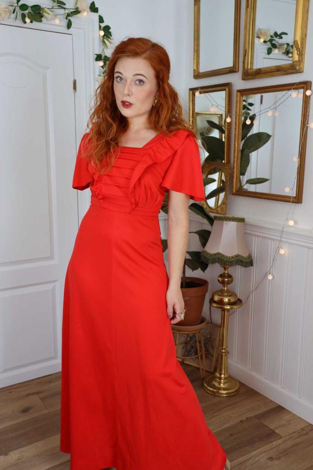 Stunning Red 70's Maxi Dress | XS