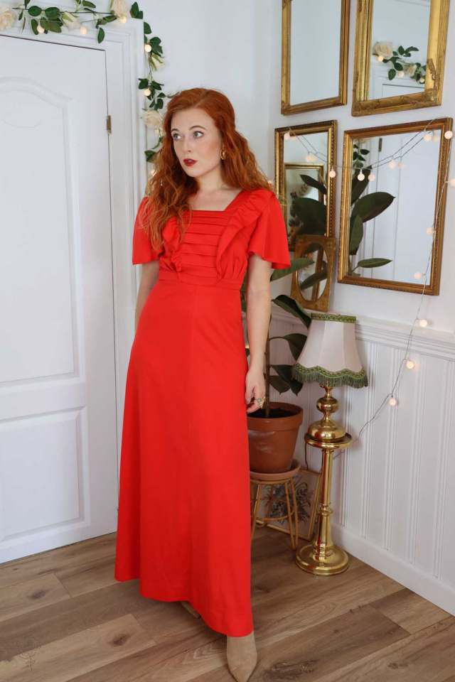 Stunning Red 70's Maxi Dress | XS