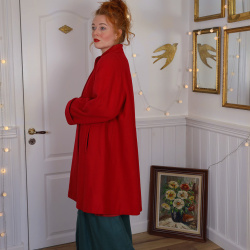 Red Cape Shaped Vintage Wool Coat | M