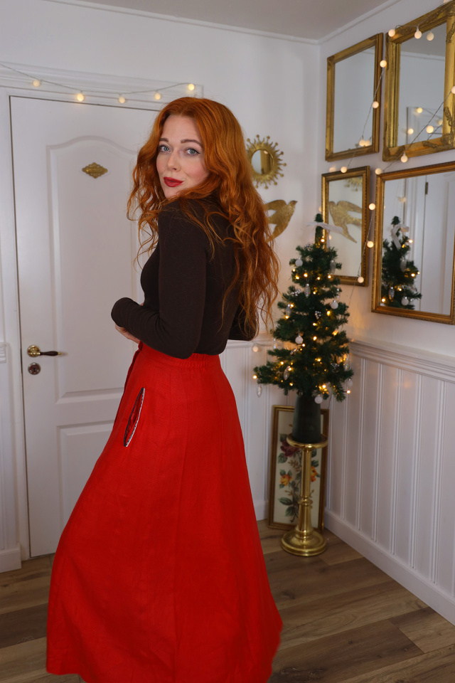 Bright Red Linen Midi Vintage Skirt | S