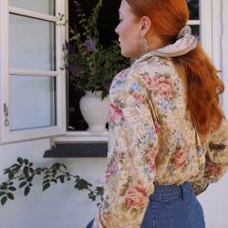 Brown Floral Vintage Blouse | M/L