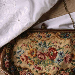 Brown Floral Vintage Needlepoint Purse 