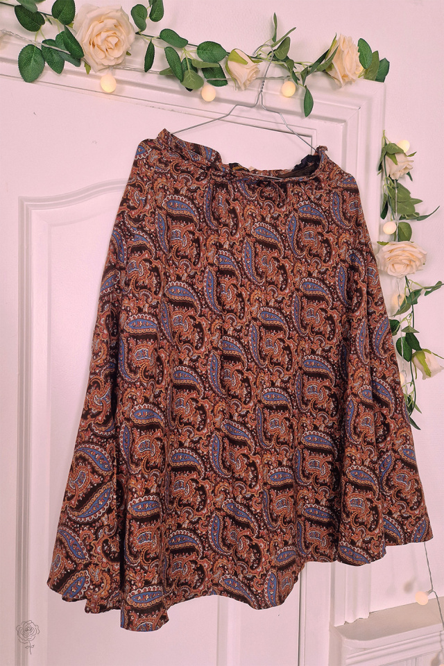 Anna | Brown Paisley Skirt 