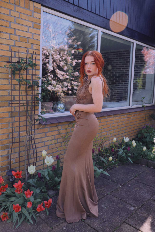 Brown Pearl Mermaid Dress