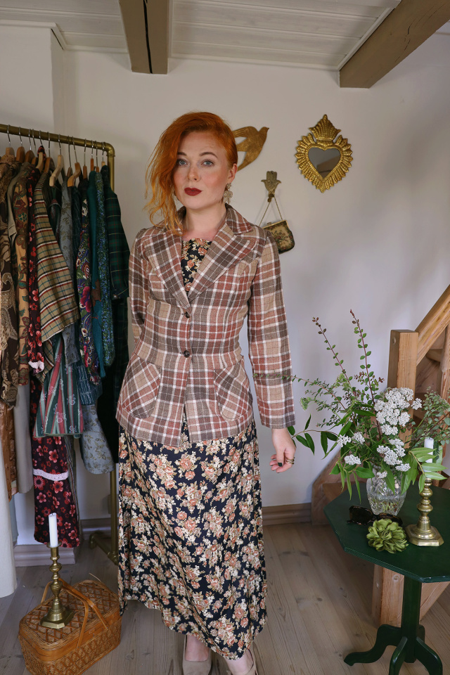 Brown Plaid Wool Vintage Jacket | S