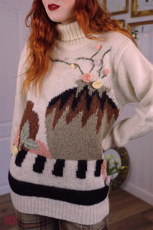 Brown Vase Vintage Sweater | S/M