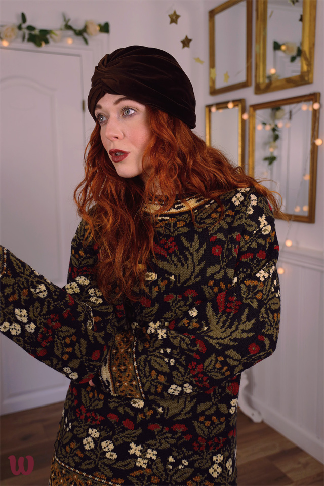 Brown Velvet Beanie | M/L