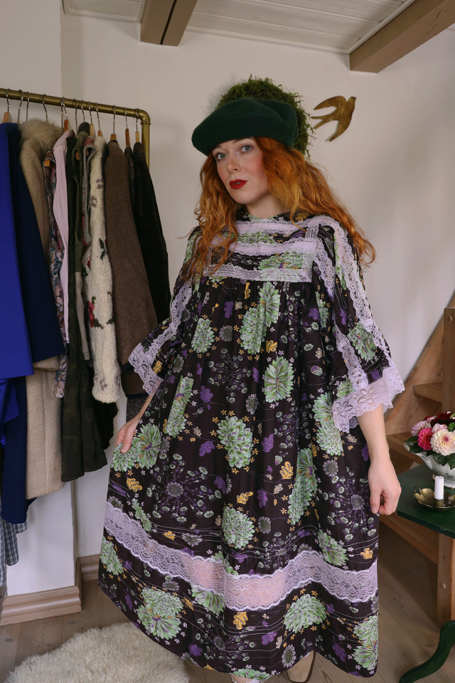 Groovy Lace &amp; Floral Vintage Dress | S