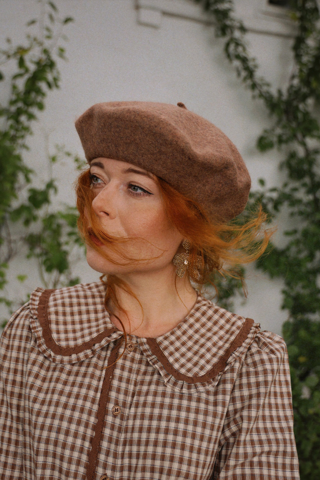 French Kiss Camel Brown Beret 