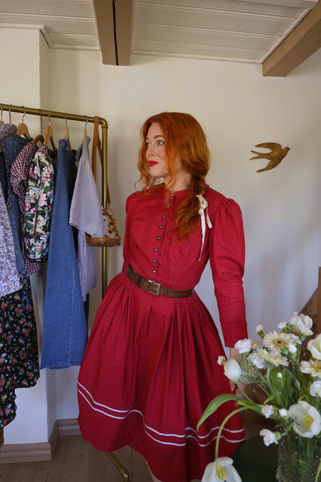 Romantic Burgundy Vintage Midi Dress | S