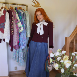 Dark Plum Elegant Short Vintage Jacket | S