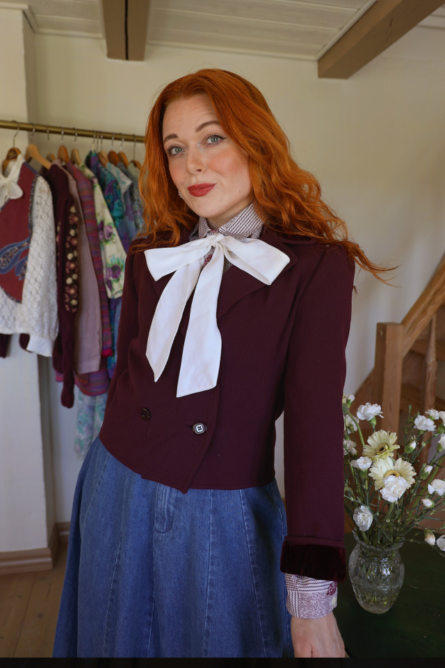 Dark Plum Elegant Short Vintage Jacket | S