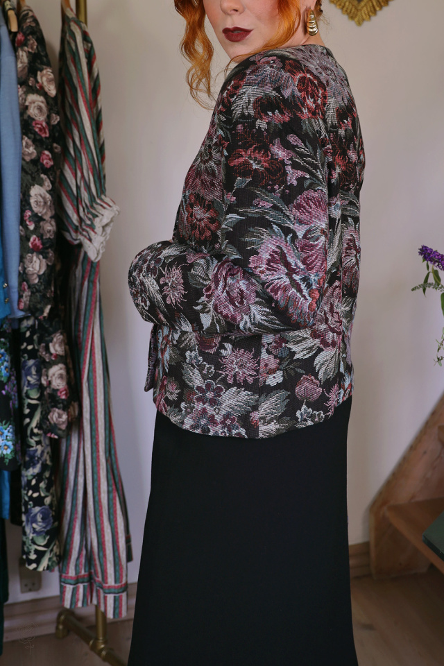 Black Burgundy Floral Vintage Jacket | S