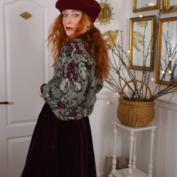 Burgundy Grey Grape Vintage Sweater | M