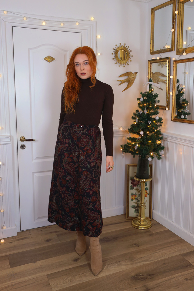 Burgundy Paisley Vintage Skirt | M