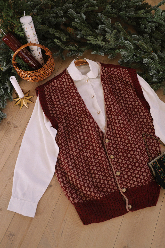 Burgundy Beige Pattern Vintage Waistcoat | XL
