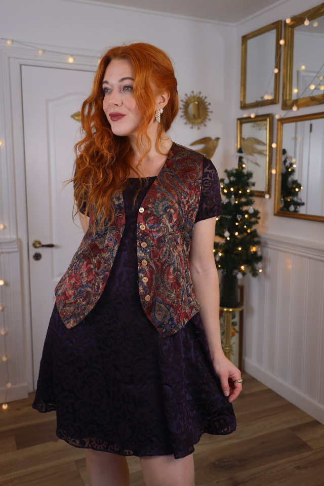 Shiny Festive Vintage Waistcoat | S