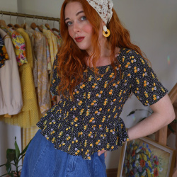 Black Yellow Floral Vintage Top | S