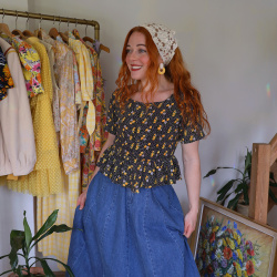 Black Yellow Floral Vintage Top | S