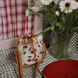 Cheery Bucket Bag 