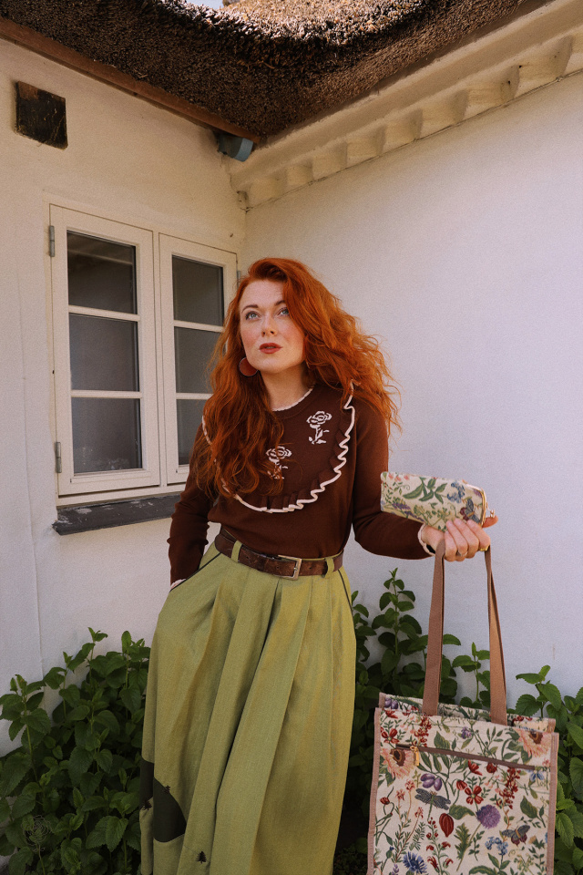 Chocolate Rose Sweater 