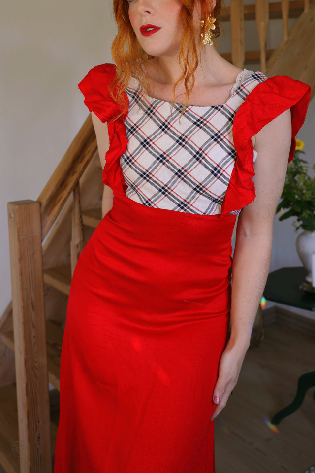 Classic Red 70's Maxi Dress | XS