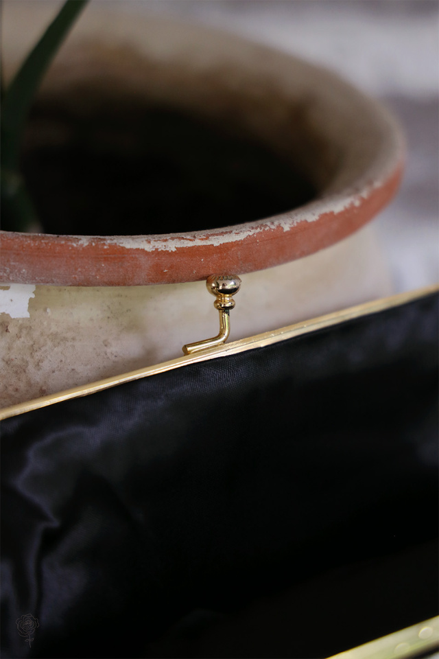 Countryside Mill Tapestry Bag 