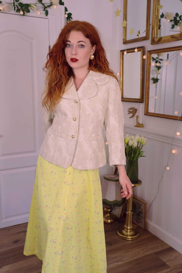 Cream Shiny Vintage Jacket | M/L