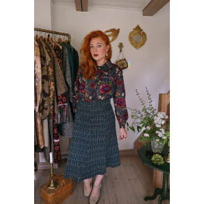 Dark Blue Burgundy Floral Vintage Blouse | L