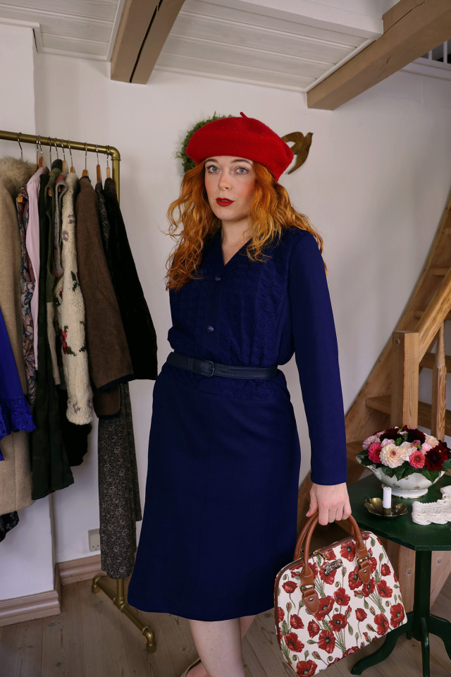 Dark Blue Elegant Vintage Dress | M