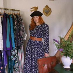 Dark Blue Floral Karin Stevens Vintage Dress | S/M