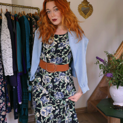 Dark Blue Light Rose Vintage Dress | M